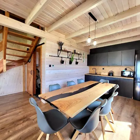 Lawendowy Nr 6 Feriehus *